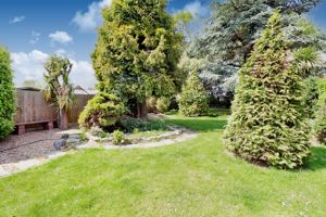 RUSH GREEN ROAD- click for photo gallery